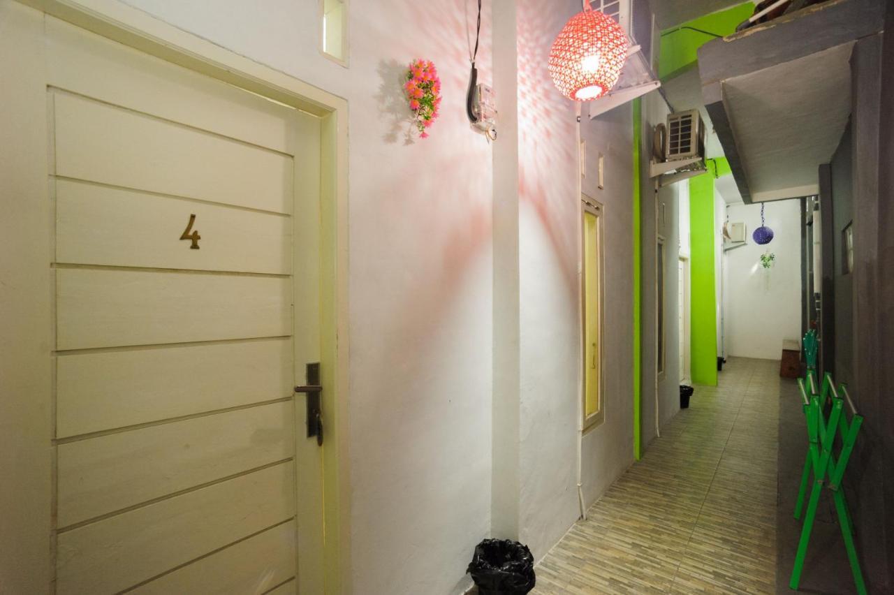 Hotel Reddoorz Syariah Near Rs Advent Bandar Lampung Exterior foto